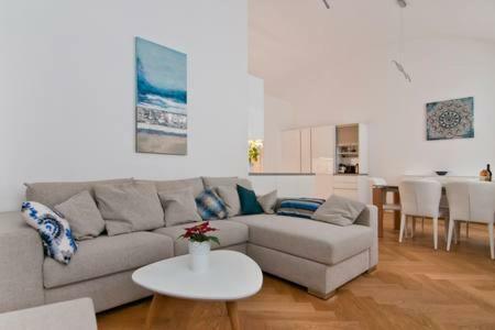 Homestay Sisi Vienna Esterno foto