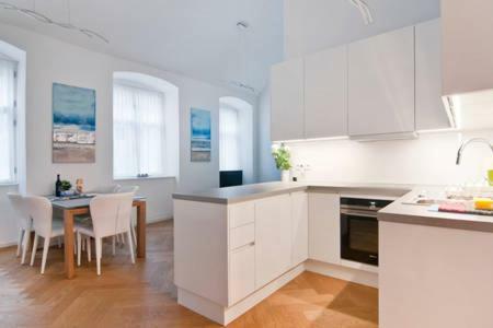 Homestay Sisi Vienna Esterno foto